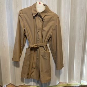 NWOT London Fog Jacket. Lightweight and feels waterproof. With Belt.